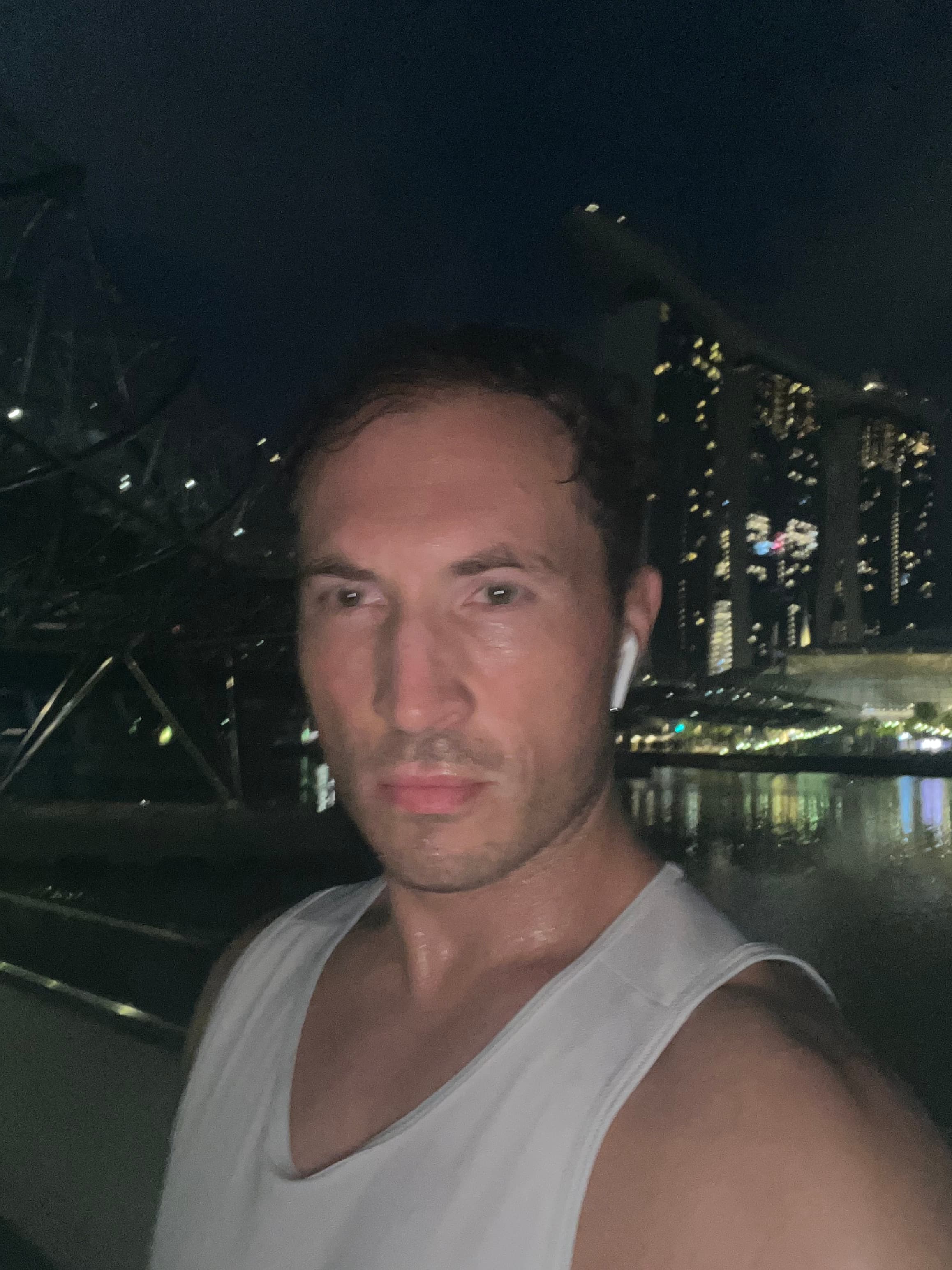What is the best running route in Singapore ? image 2